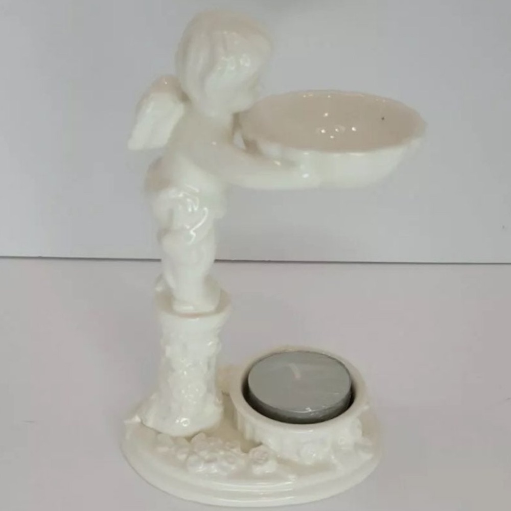 2001 Avon White Cherub Angel Fragrance Oil Diffuser